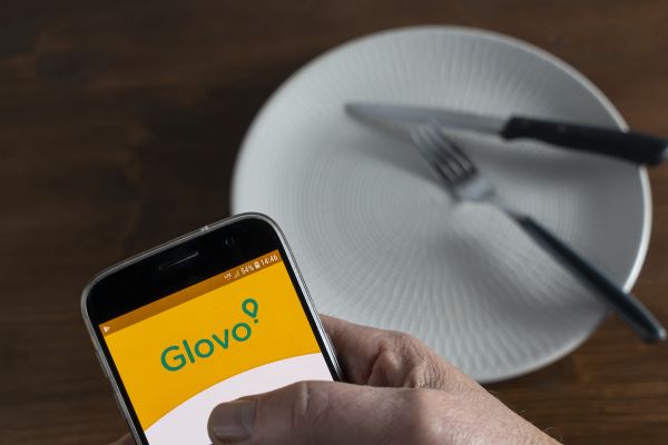 Teléfono de Glovo